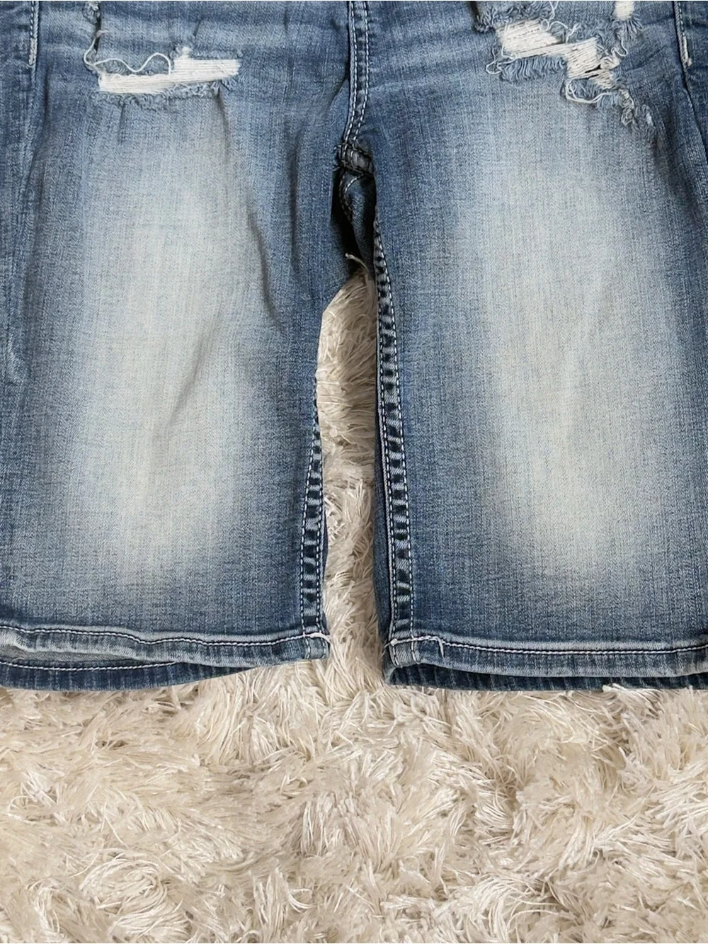 Distressed BKE Bermuda Denim Jorts‎ Shorts Victoria Medium Wash Y2K 27